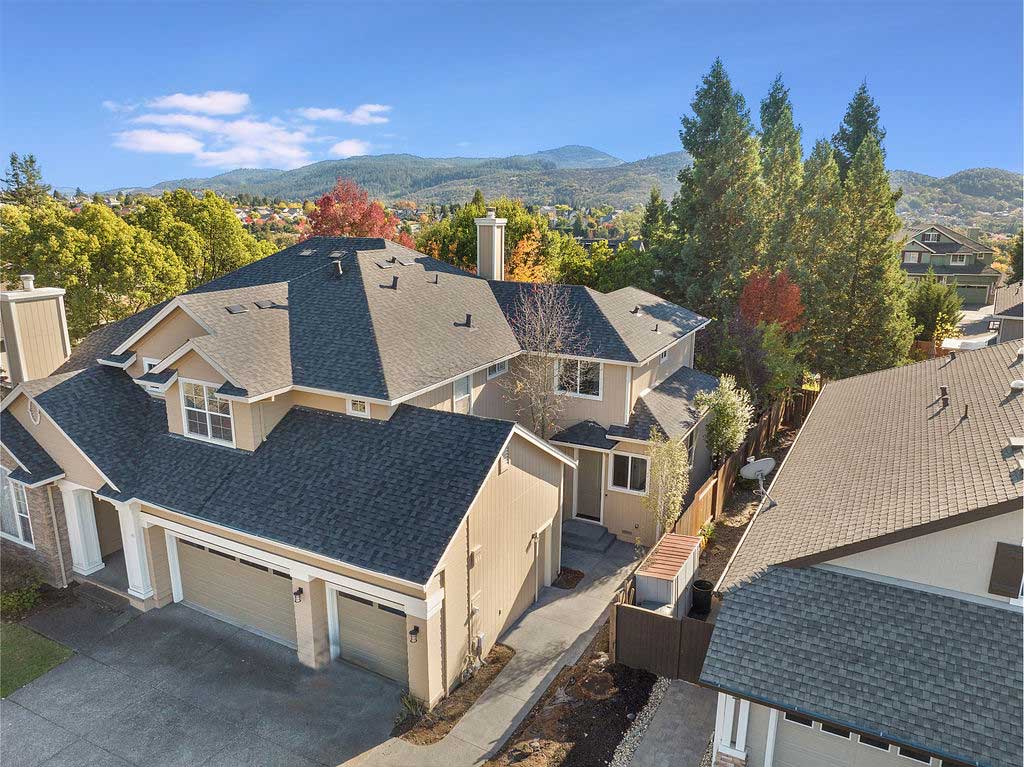 Owls Nest-2nd Story ADU designed by The Design & Building Works Owls Nest-2nd Story ADU designed by The Design & Building Works